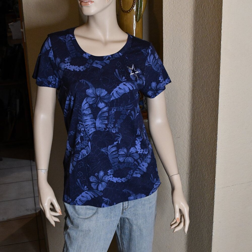 Tommy Bahama NFL Tropical Dallas Cowboys Womans Large Top NWT MSRP $79 Blue